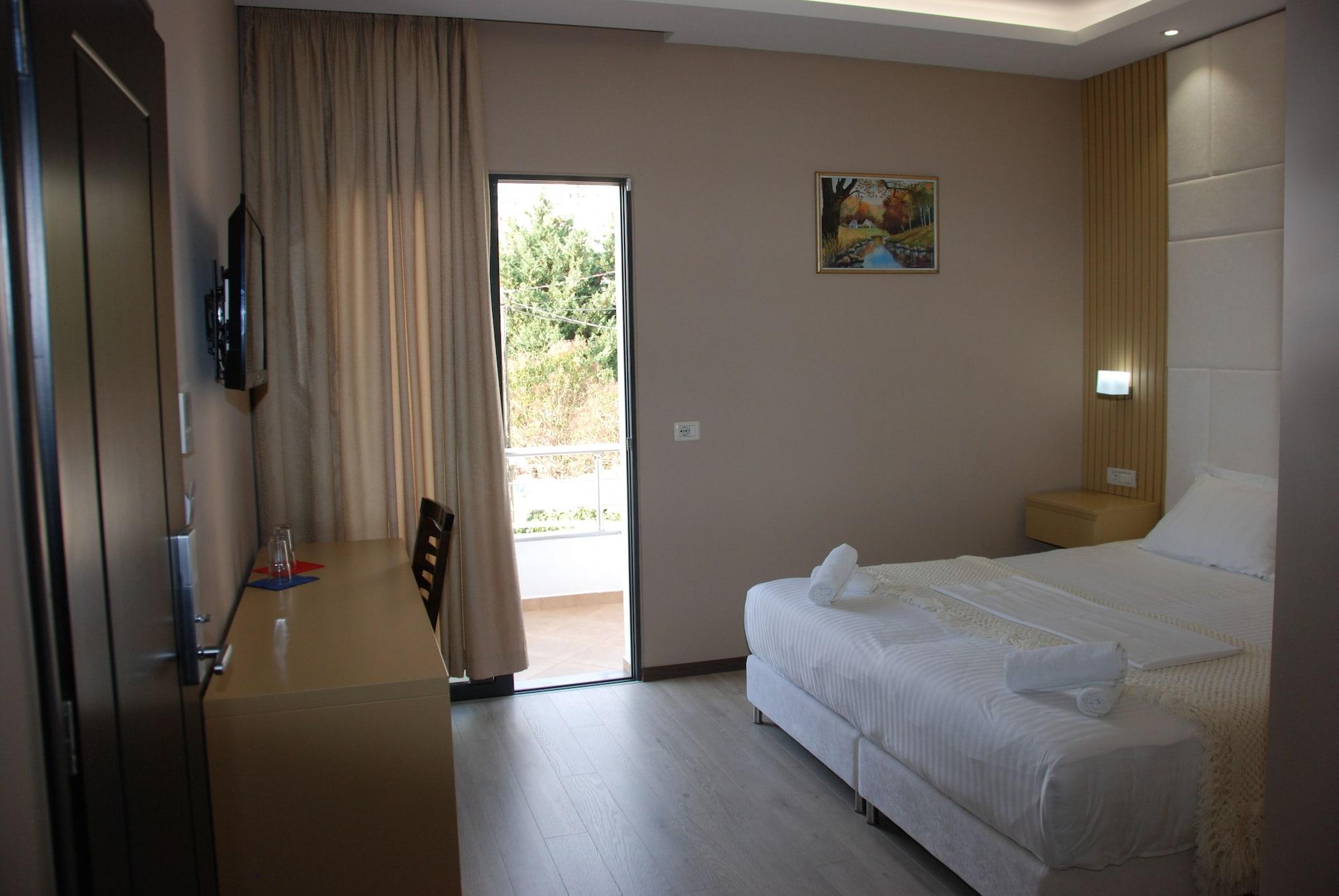 Hotel Strora Saranda Dış mekan fotoğraf