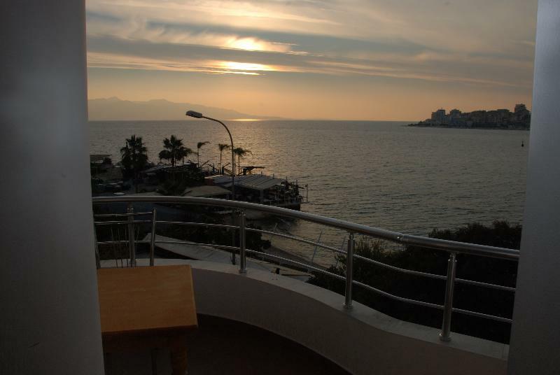 Hotel Strora Saranda Dış mekan fotoğraf